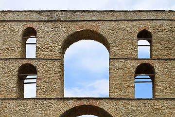 Image showing Aqueduct arch