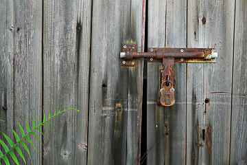 Image showing old door lock