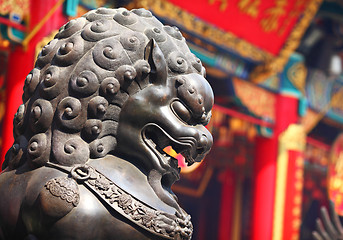 Image showing chinese lion statue