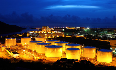 Image showing Oil tanks at night