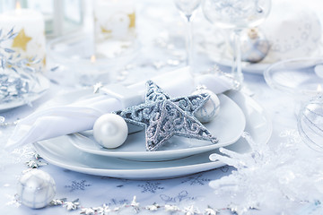 Image showing Place setting in silver for Christmas