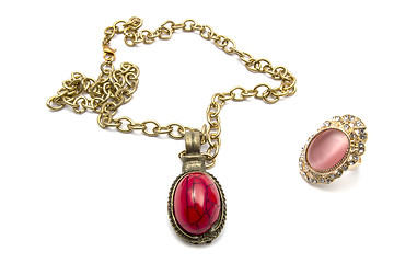 Image showing Retro necklace and ring 