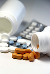 Image showing Pills and tablets