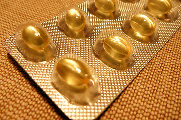 Image showing pills and tablets