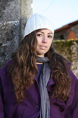 Image showing  beautiful woman in an autumn park 