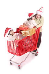 Image showing mother and daughter and the shopping cart