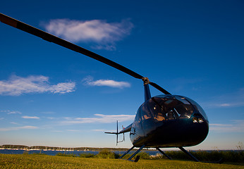 Image showing Robinson R-44