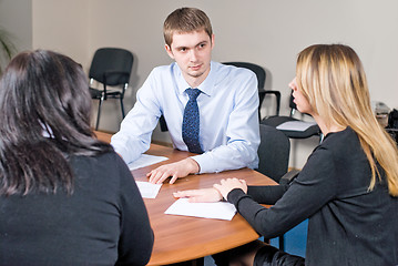 Image showing business meeting in an office