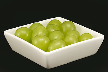 Image showing twelve grapes