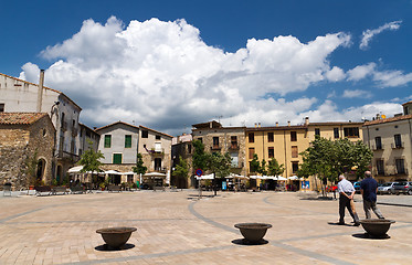 Image showing Besalu 