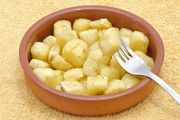 Image showing Fried pieces of potatoes