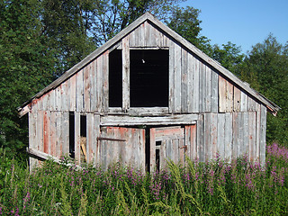 Image showing Old ruined wooden building