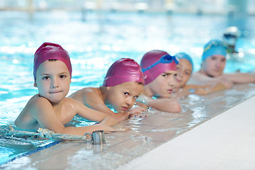 Image showing happy children group  at swimming pool