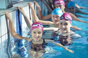 Image showing happy children group  at swimming pool