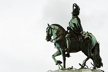 Image showing Knight's statue