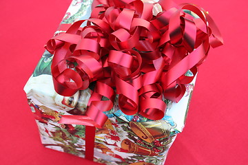 Image showing Christmas present