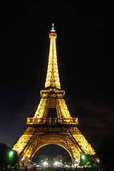 Image showing eiffet tower in paris at night