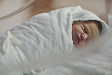 Image showing new born baby