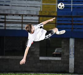 Image showing football player in action