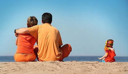 Image showing Family on the beach