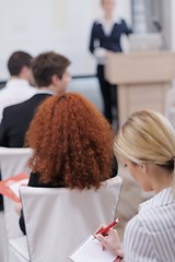 Image showing business woman giving presentation