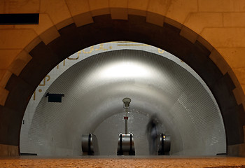 Image showing Subway