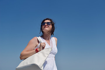 Image showing happy woman outdoor