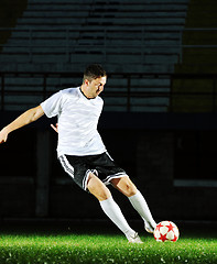 Image showing football player in action