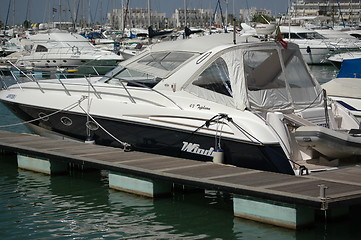 Image showing yacht in marina