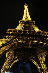 Image showing eiffet tower in paris at night