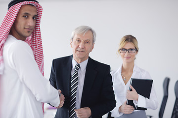 Image showing Arabic business man at meeting