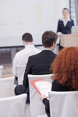 Image showing business woman giving presentation