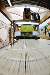 Image showing traditional arabic rug production