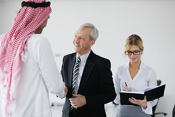 Image showing Arabic business man at meeting