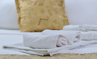 Image showing towels in hotel room