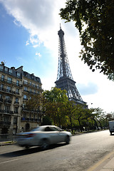 Image showing eiffel tower in paris at day