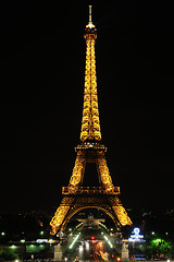 Image showing eiffet tower in paris at night