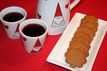 Image showing Glögg and gingerbread-biscuits