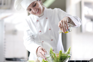 Image showing chef preparing meal