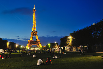 Image showing eiffet tower in paris at night