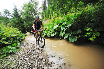 Image showing wet mount bike ride