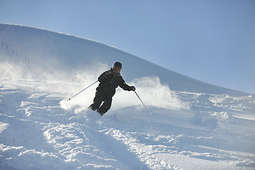 Image showing man ski free ride