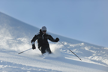 Image showing man ski free ride