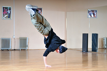 Image showing break dance
