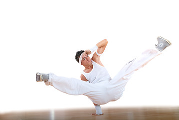 Image showing .break dancer