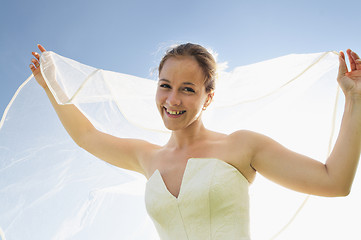 Image showing bride outdoor