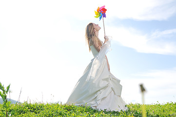 Image showing beautiful bride outdoor