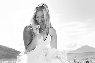 Image showing beautiful bride outdoor