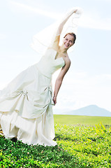 Image showing bride outdoor