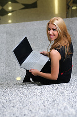 Image showing business woman laptop 